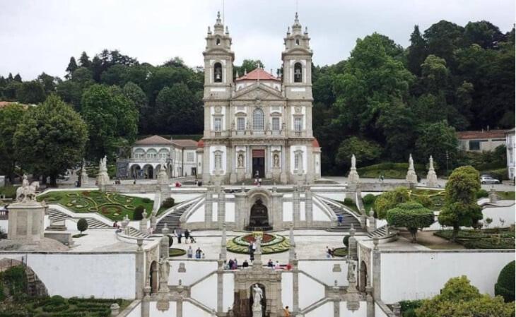 Liberdade Royal Direito * Braga